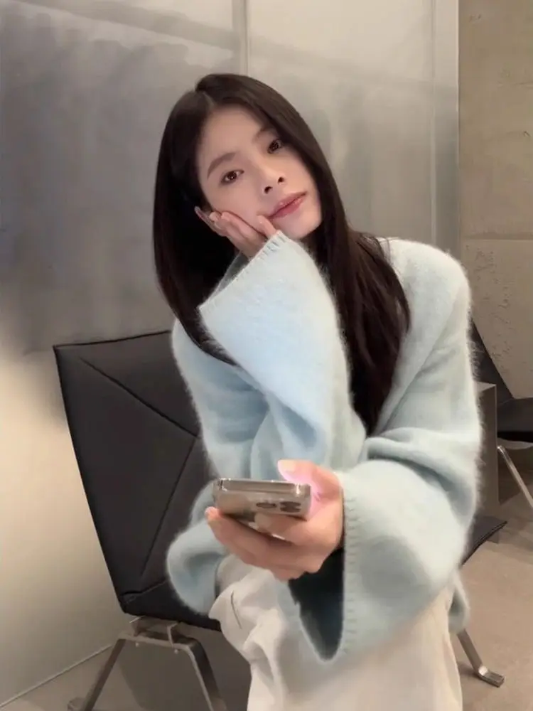 Korean Sle Bear Fur… - image