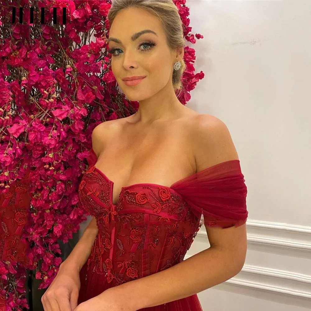 JEHETH Vino Rosso Off Shoulder Prom Dress Sweetheart Pizzo Applique Abiti da sera per le donne Tulle JEHETH Wine Red Off spalla Prom Dress Sweetheart Lace Applique abiti da sera per donna Tulle a-line muslimexmuslimate