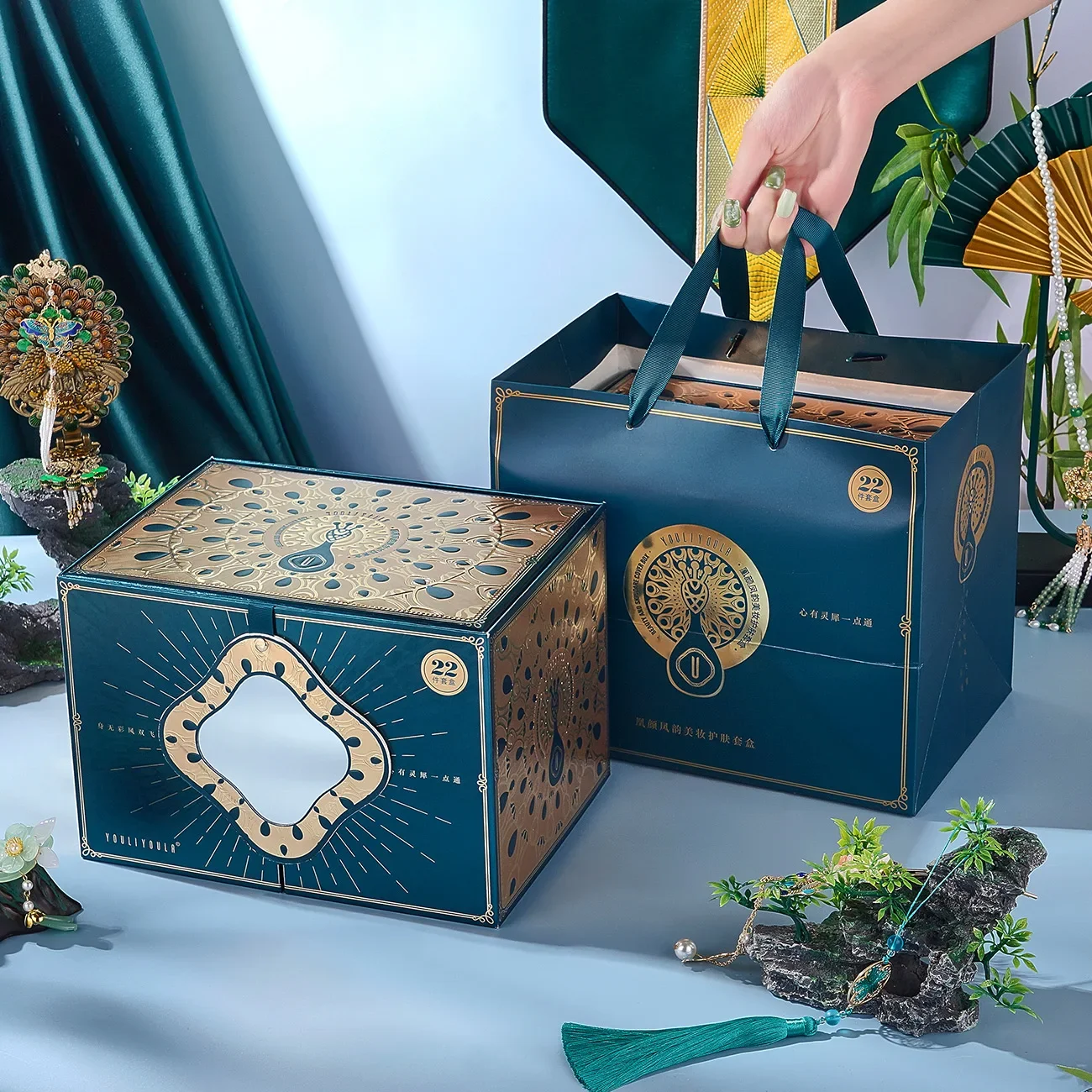 フロラシス 同様の美容とスキンケアセット バレンタインデー 誕生日プレゼント 21点セット メイクアップギフトボックス 初心者向け必須アイテム