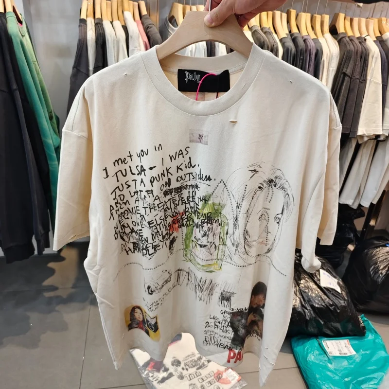 

Paly Washed Vintage Graffiti T-Shirt Men Beige Ripped Rhinestone Oversized Casual Streetwear Top