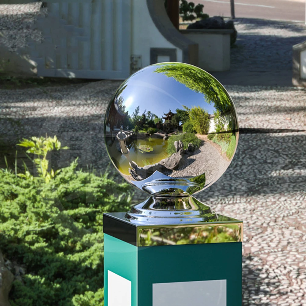 

Reflective Stainless Steel Gazing Globe Polished Metal Ball for Garden Outdoor Decor Home Landscape Shiny Sphere Ornament