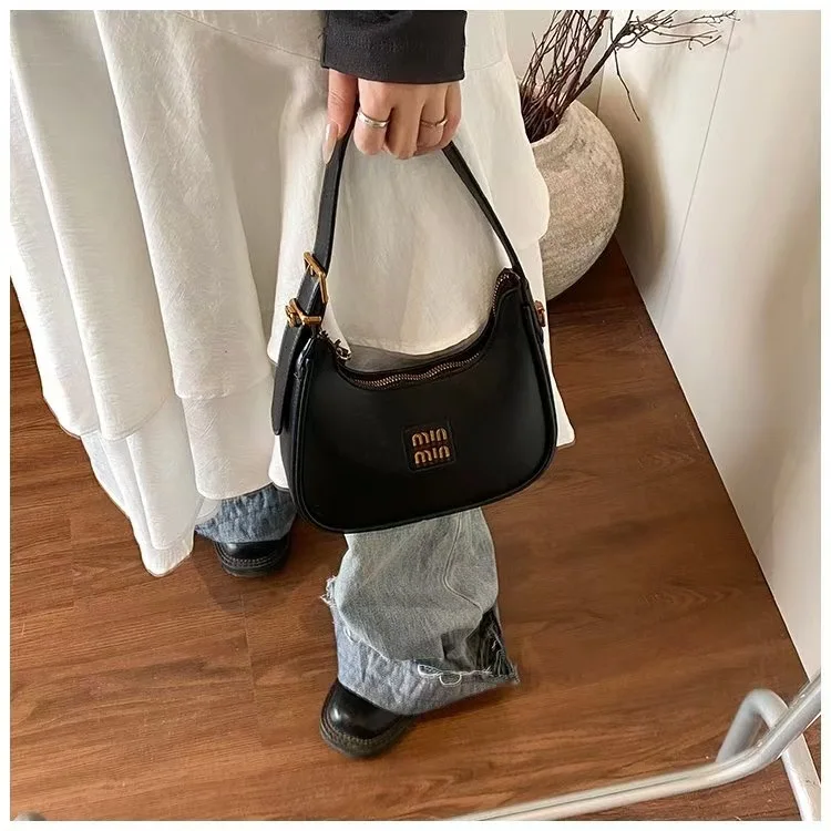 حقيبة هوبو لخريف وشتاء 2025، محفظة تحت الإبط للنساء، حقيبة كتف بسيطة، حقيبة كروس مزخرفة، عتيقة