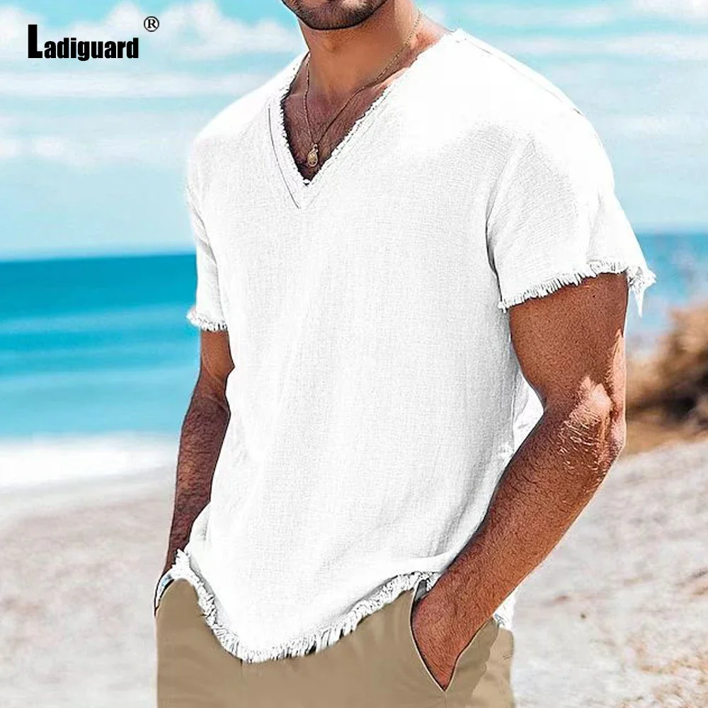 Summer Men's Retro V-neck Cotton Linen Shirts New Hawaii Casual Short Sleeve Beach Shirts Outdoors Personalized Men's T-shirt