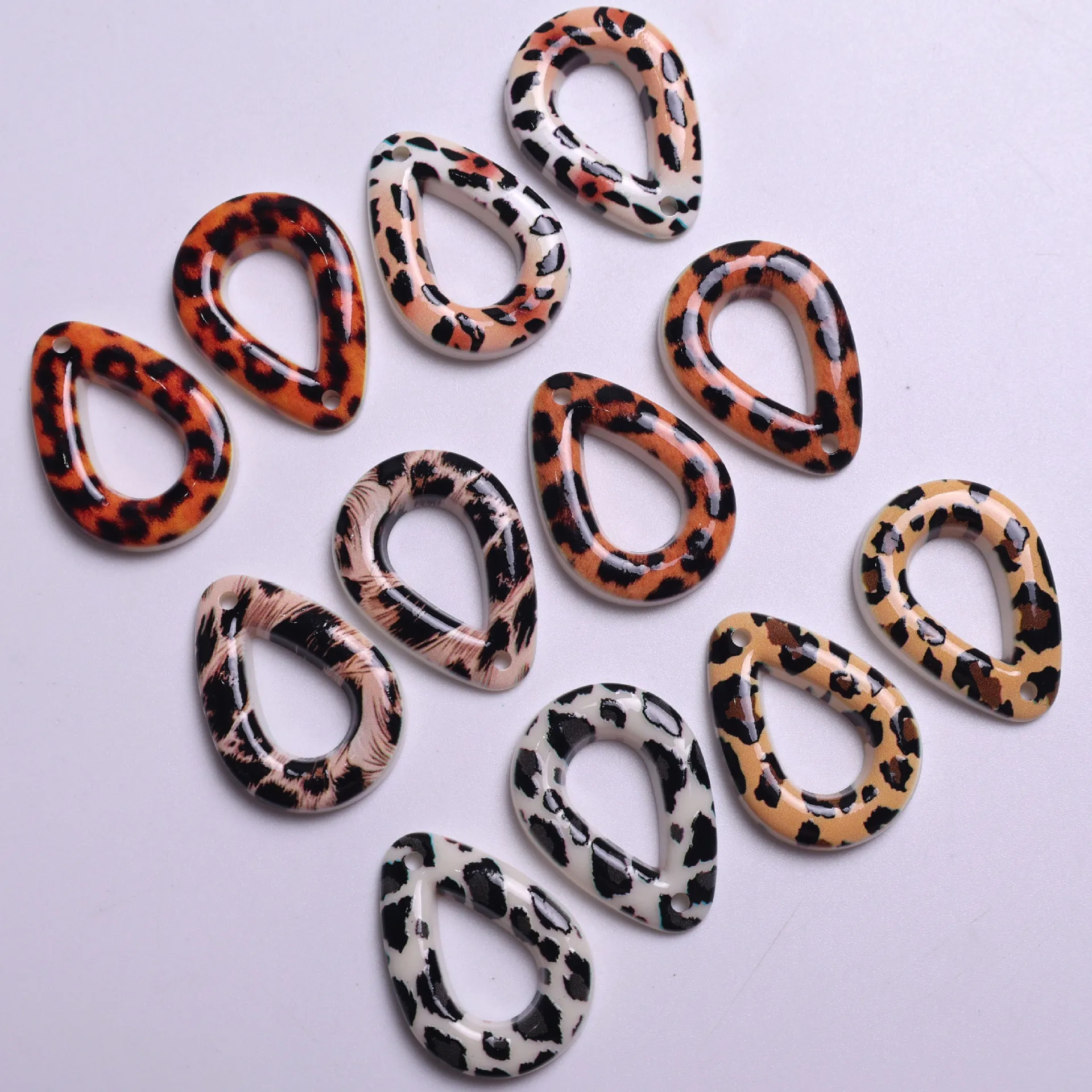 5pcs Fashion Leopard Print Water Drop Resin Necklace Earrings Materials Keychain Pendant Accessories Charms for Diy Jewelry