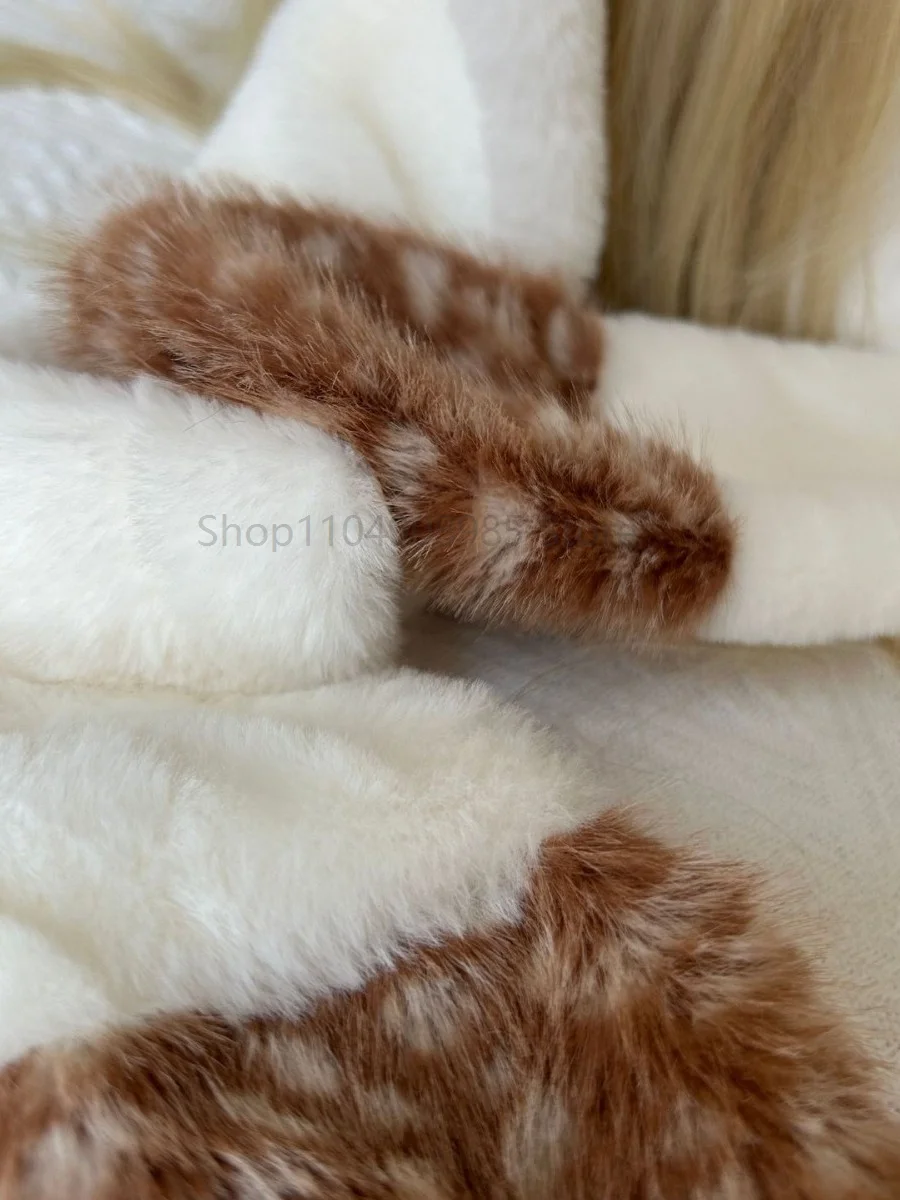 หมวกกวางเรนเดียร์น่ารักแบบใหม่ ขนเทียมนุ่ม อุ่นสบายสำหรับฤดูหนาว ป้องกันหู หมวกคริสต์มาส สไตล์พังก์สำหรับสาวๆ