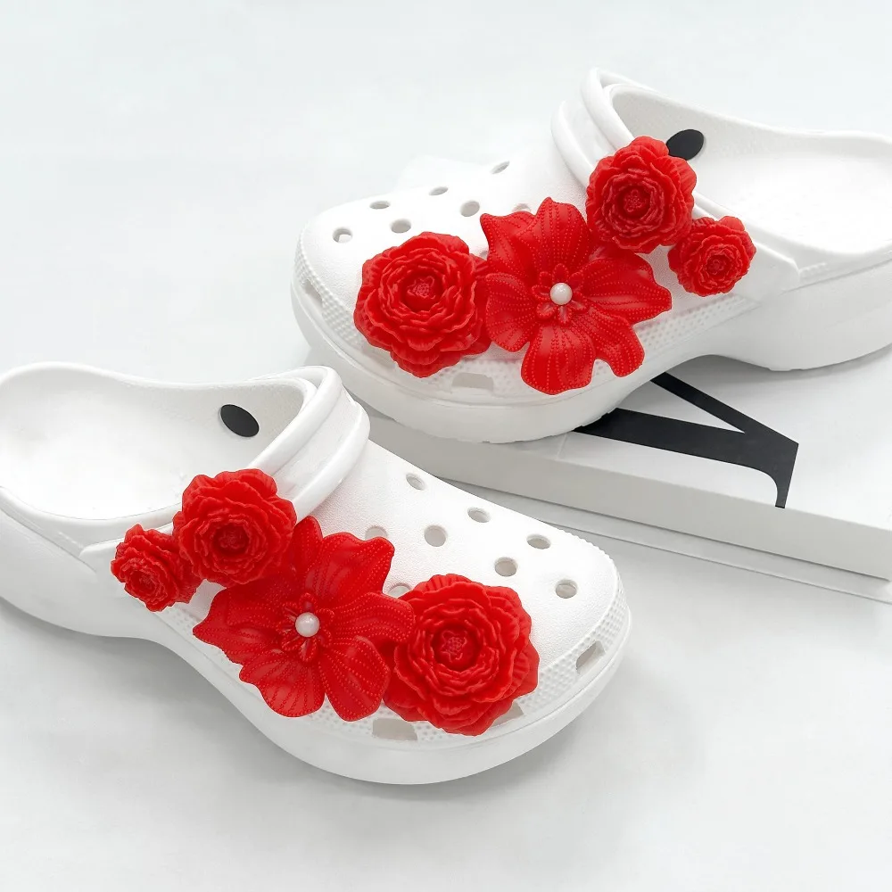 

8Pcs Trendy 3D Flower Beach Shoe Charms Detachable Clip Buckle Shoe Decorations DIY Perforated Shoes Accessories Beach Shoes