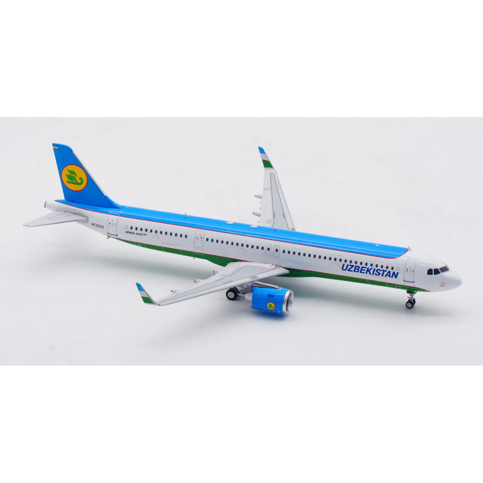 IF321HY0923 Alloy Collectible Plane Gift INFLIGHT 1:200 Uzbekistan Airways Airbus A321neo Diecast Aircraft Jet Model UK32102