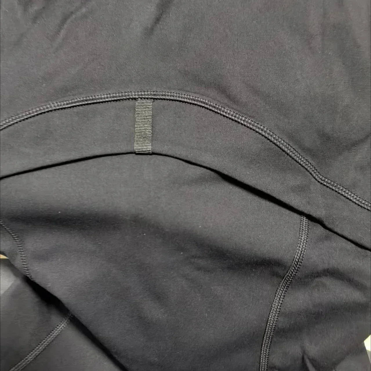 سترة رياضية بأكمام طويلة للنساء من Lemon مع جيوب عالية المرونة للياقة البدنية واليوجا والجري وسحاب معطف للتمرين