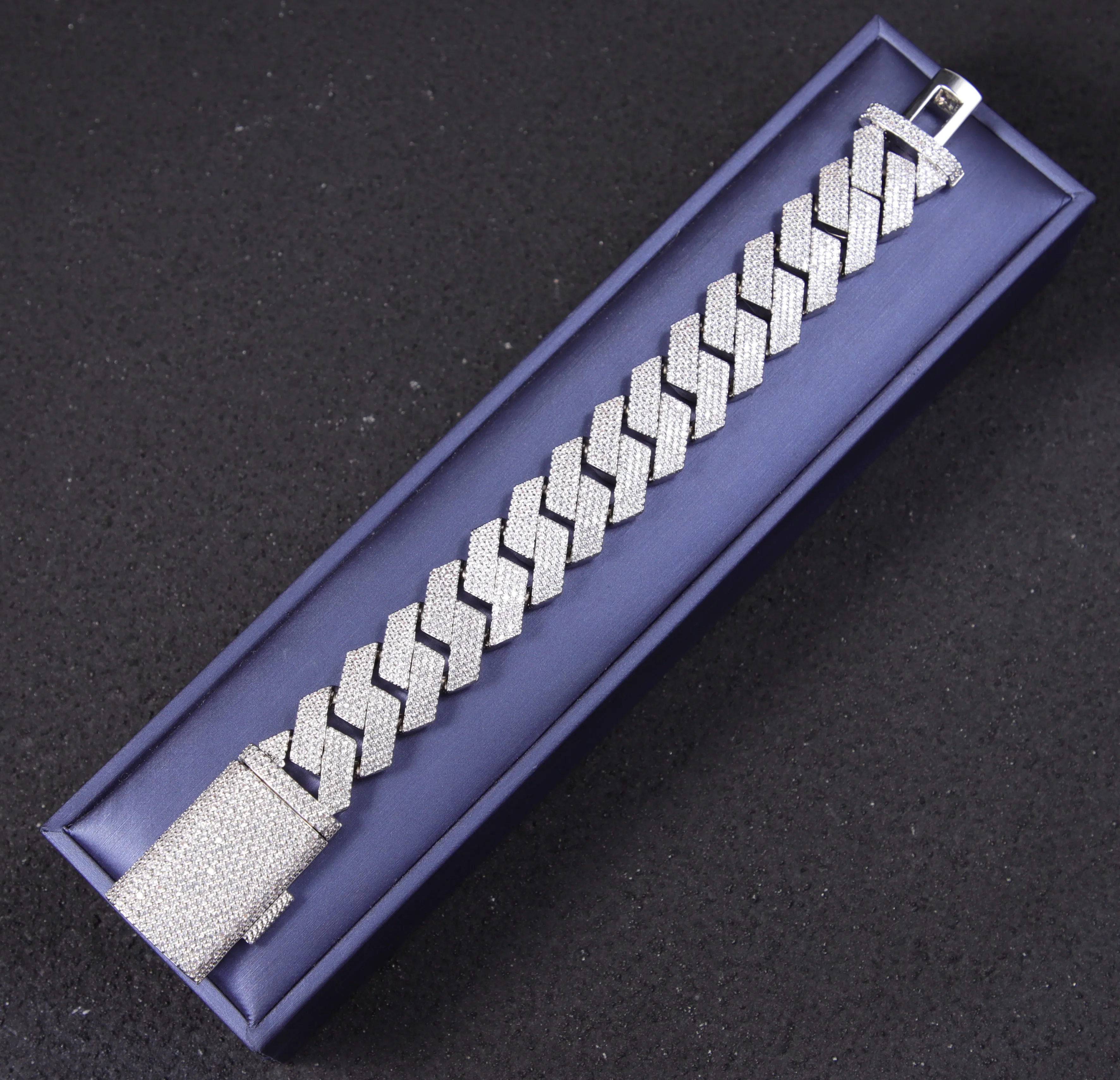 Pass XG Diamond Tester Cuban Bracelets Iced Out 4rows Moissanite Cuban Chain Silver Gold Plated Fine Jewelry Bracelet for Men.
