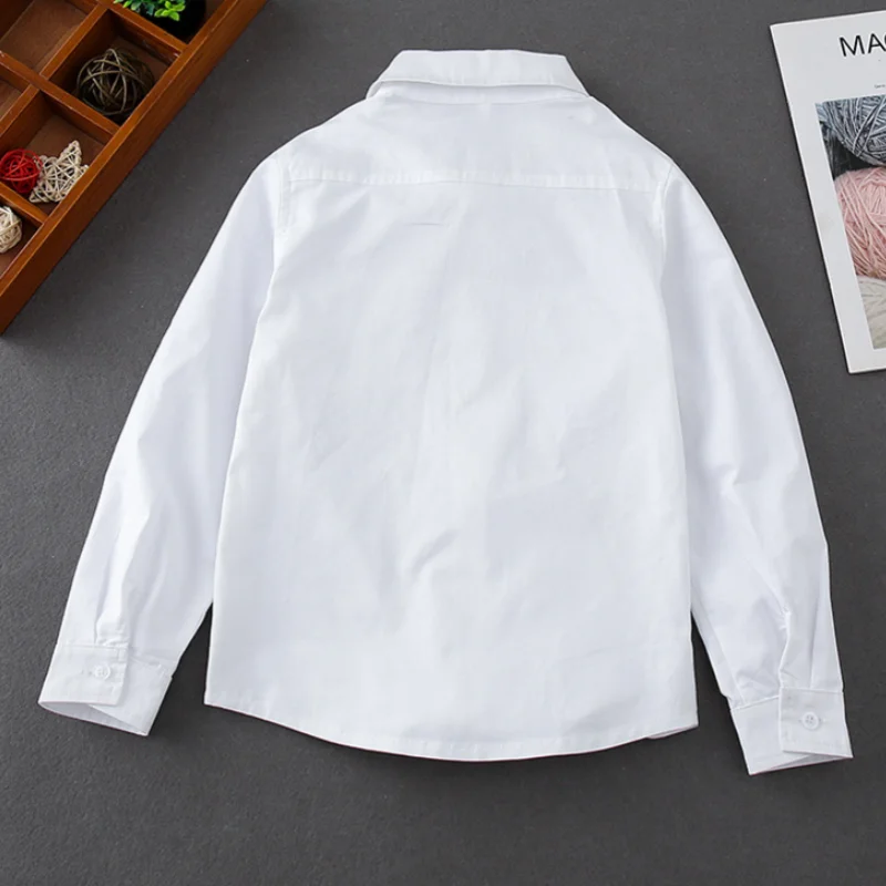 الربيع والخريف جديد الأبيض طويلة الأكمام طفل الفتيان قمصان لينة ومريحة ملابس الأطفال ل 90-180 سنتيمتر