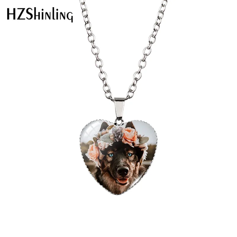 2022 New Cute Animal Flower Pendant Necklace Cat Dog Bird Painting Glass Dome Handmade Jewelry Heart Pendants Gift Women