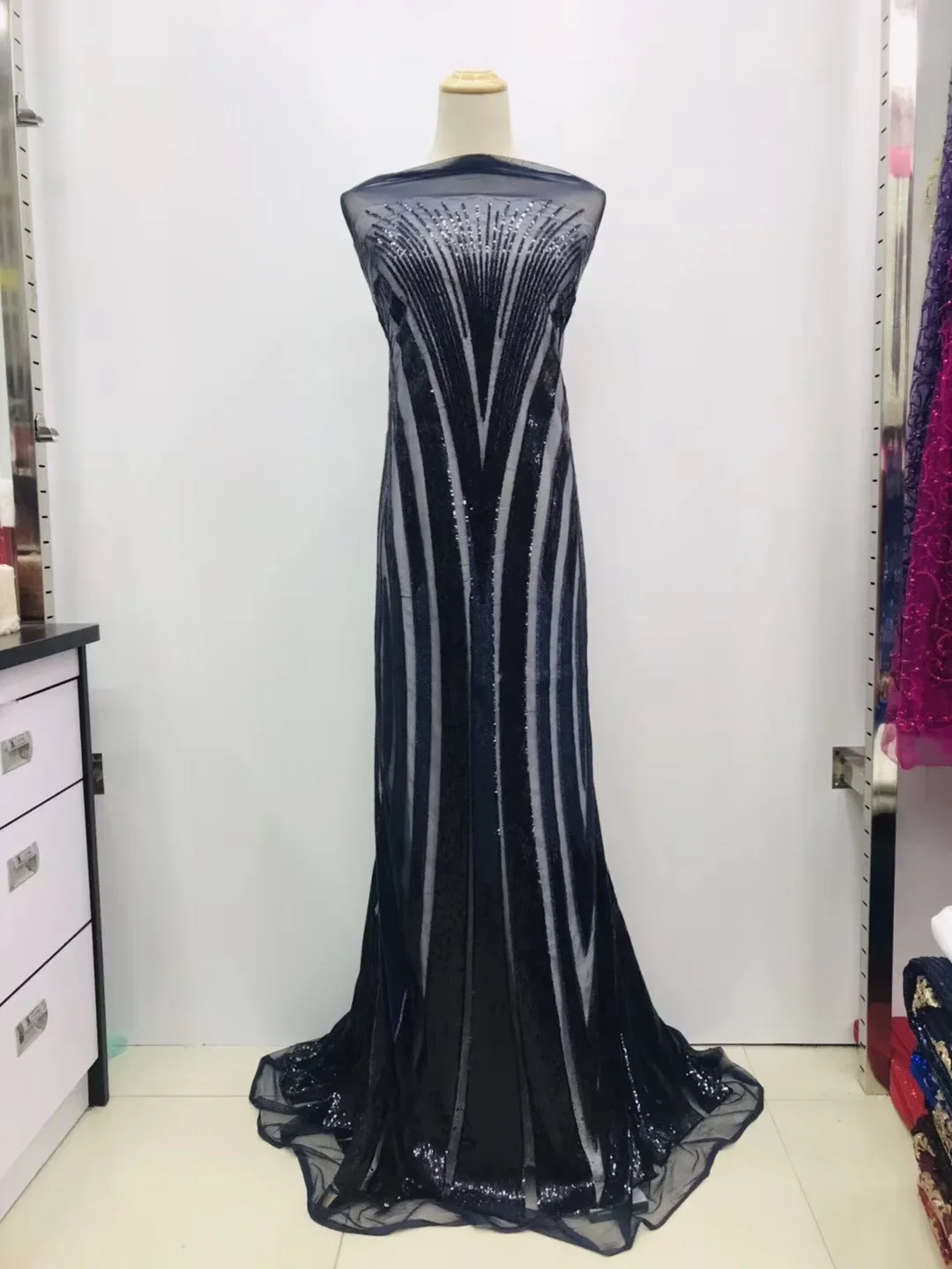 

latest african laces 2021 High Quality Lace Black French Tulle Sequin Lace Fabric wedding decoration African Lace Material JL21