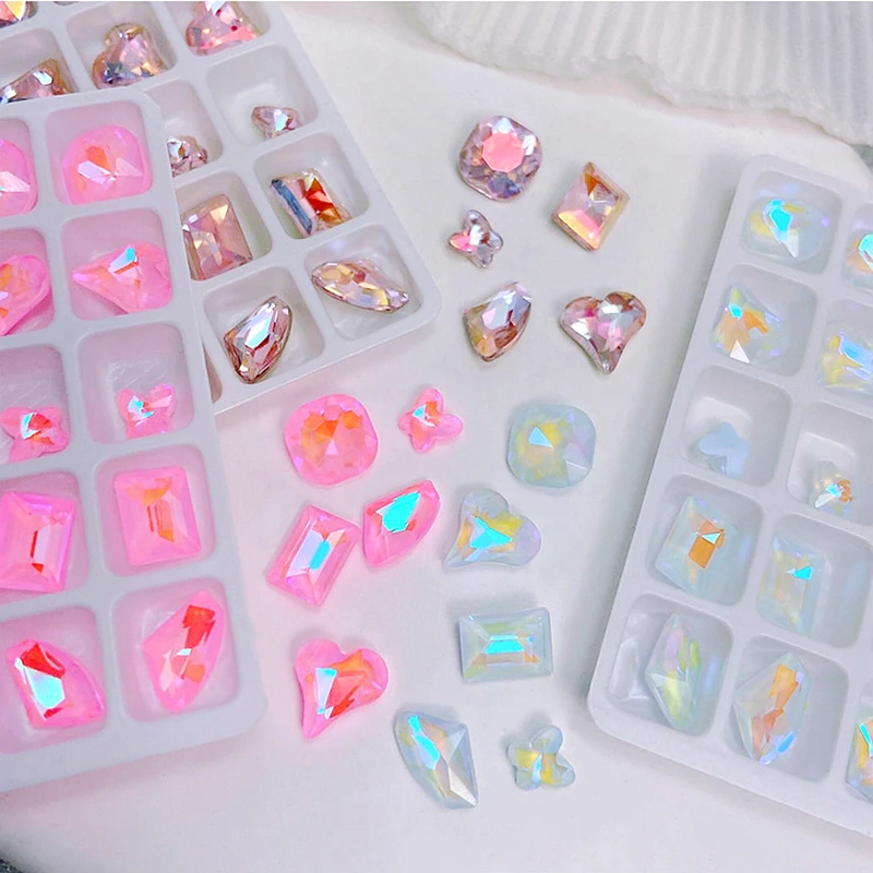 25PCS 3D Glass Nail Art Decoration Crystal Pointed Bottomed Rhinestones Biżuteria Akcesoria Części Manicure Decor Supplies Materiał