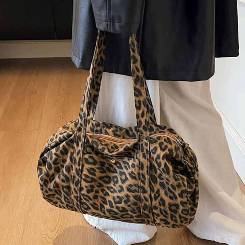 

Trendy Leopard Print Canvas Shoulder Bag Large Capacity Lightweight Women's Tote Bag Casual Shopping Commuter Handbag