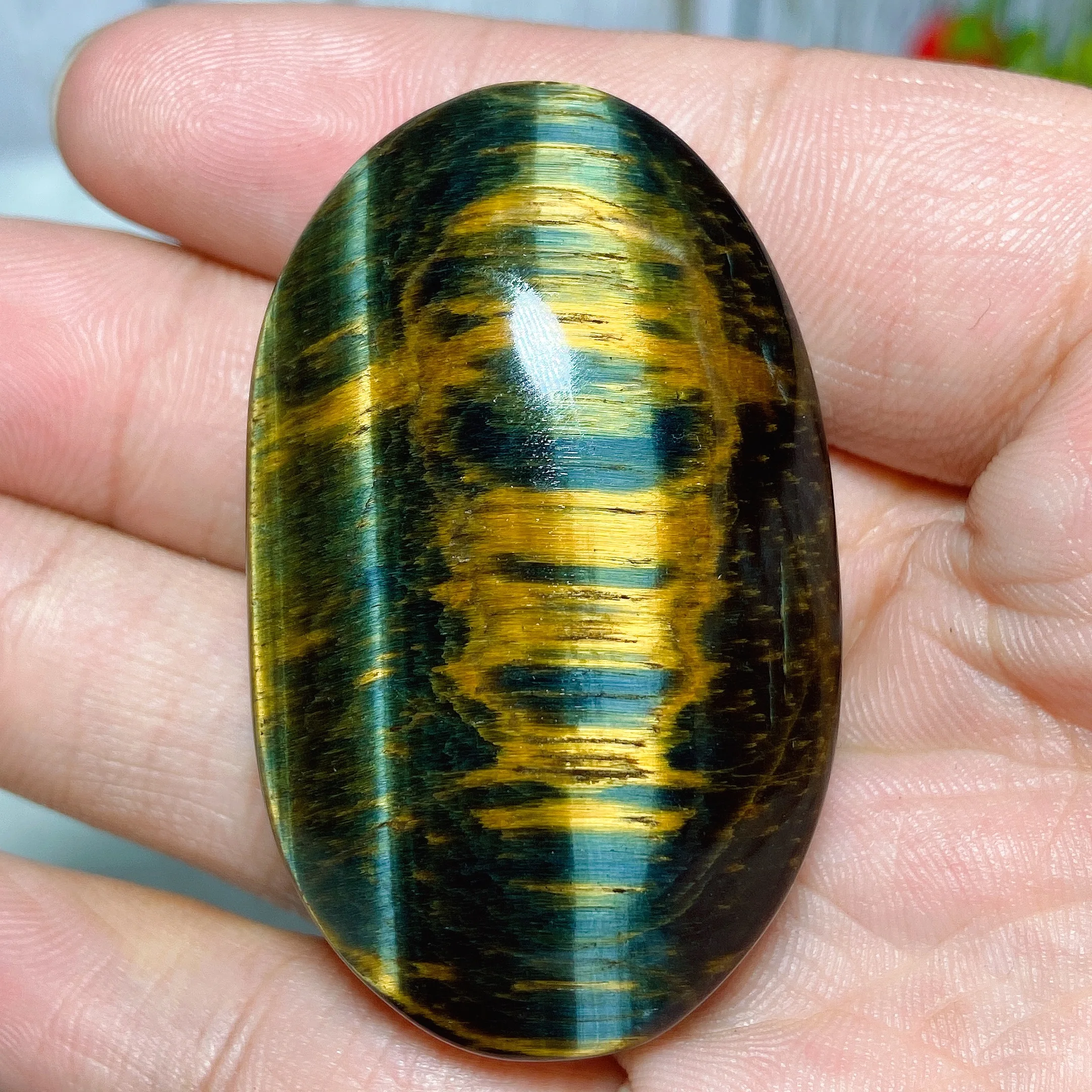 

Healing Natural Crystals Blue Yellow Tiger Eye Palm Stone High Quality Reiki Home Decorations Mineral Energy Gift Ore Polished