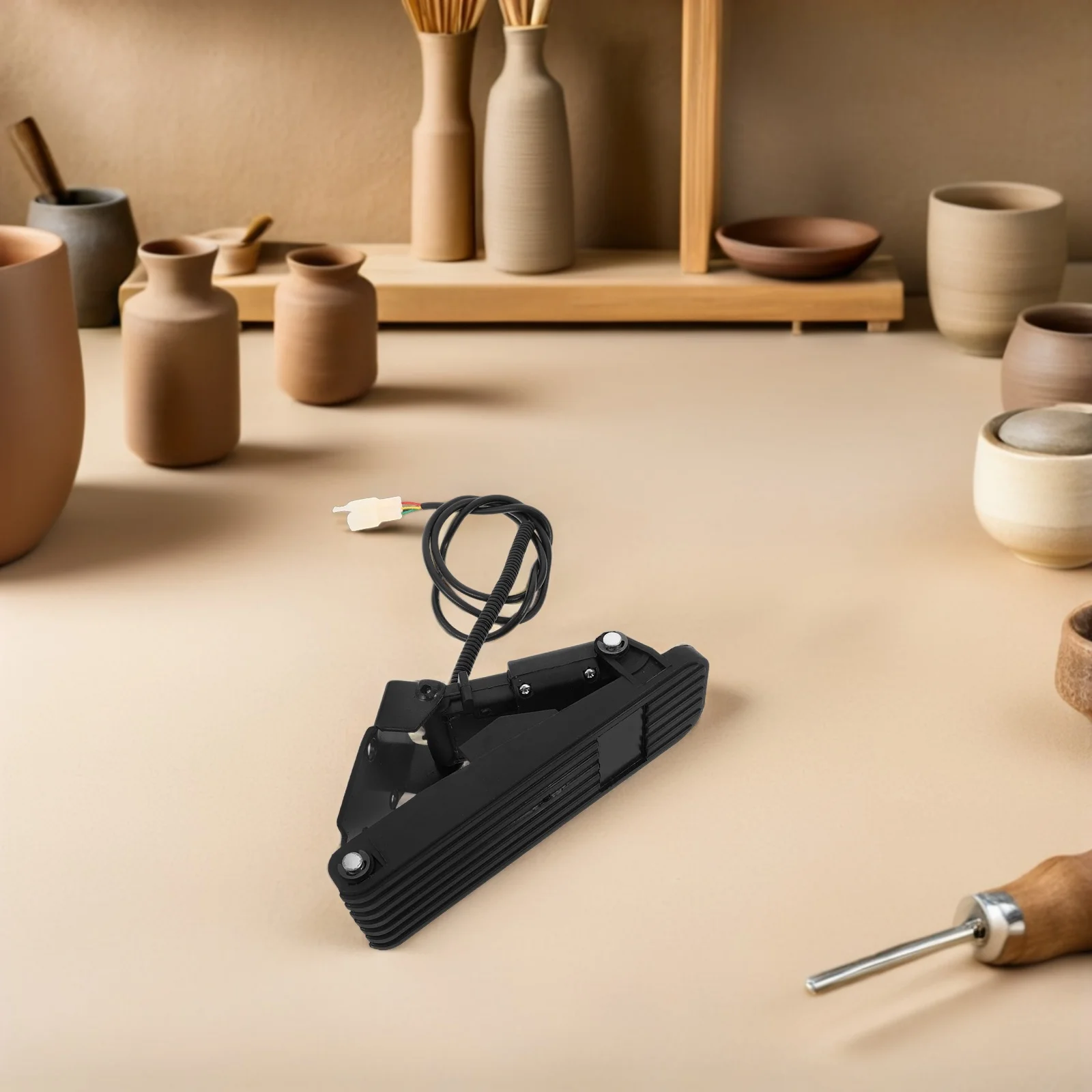 

Pottery Machine Foot Pedal Speed Controller Black Stable Base Throttle Accelerator Control Ceramic Forming Machine Foot Switch