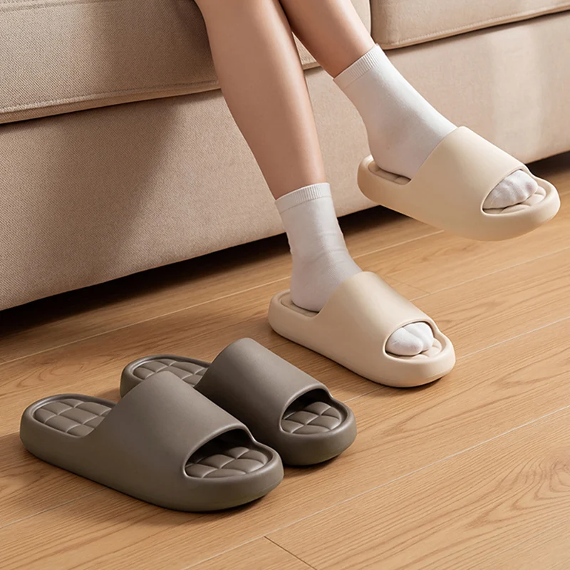 Lightweight Eva Platform Home Slippers Women Comfort Indoor Soft Sole Cloud Slides Woman Summer Thick Botton Non Slip Flip Flops view 6