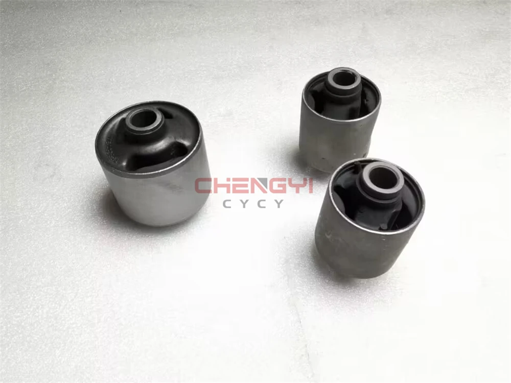 Front Differential Support Bushing Rubber Sleeve For Pajero Pinin H65W H66W H67W H76W H77W MB430694 MB672106