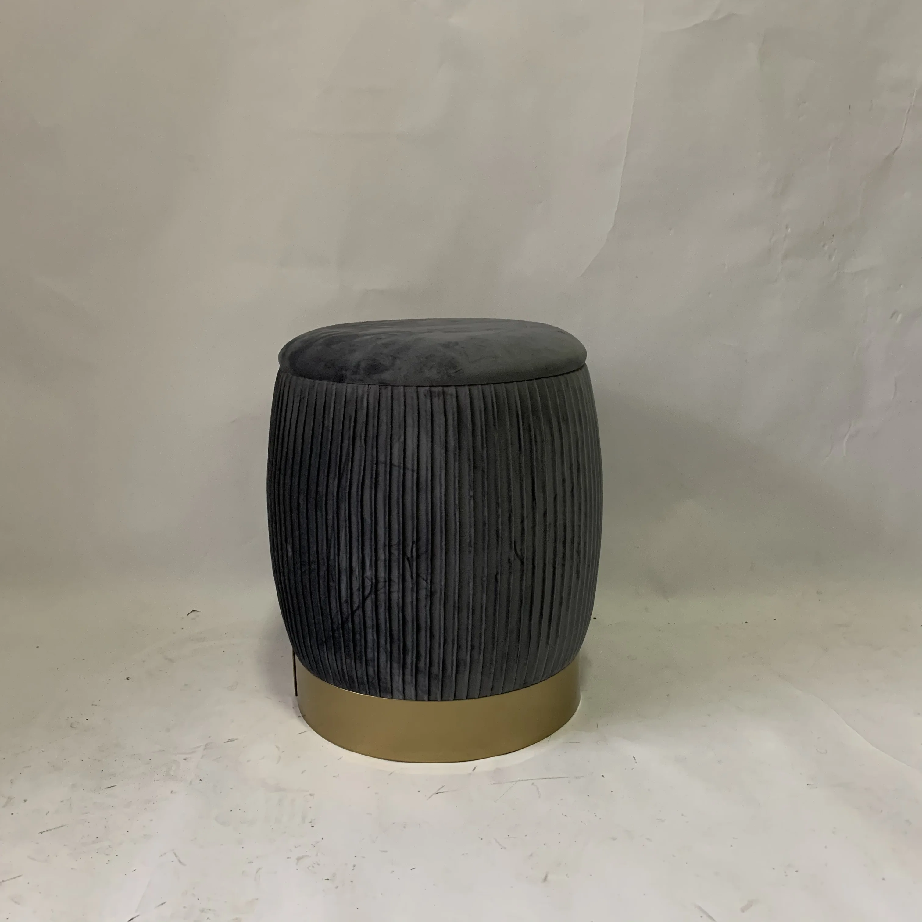 Living Room Stool pink Velvet Round Pouf Ottoman Storage Wooden Modern Stool