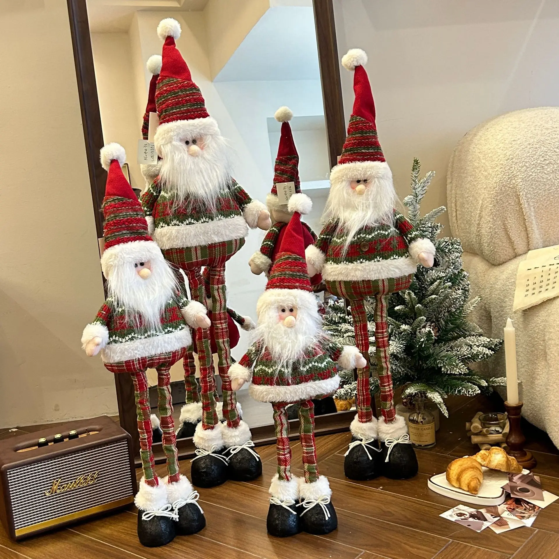 

New red telescopic doll ornament Christmas atmosphere decoration old man snowman telescopic doll Christmas