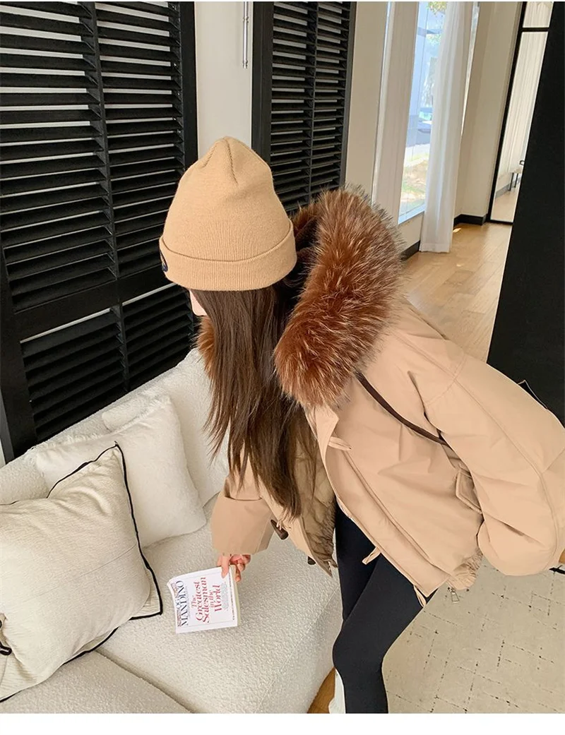 Warm Down jacket Ladies Pai Overcome Winter 2026 New Cotton Padded Coat Women Parkas Horn Hooded Outcoat Big fur collar Overcoat