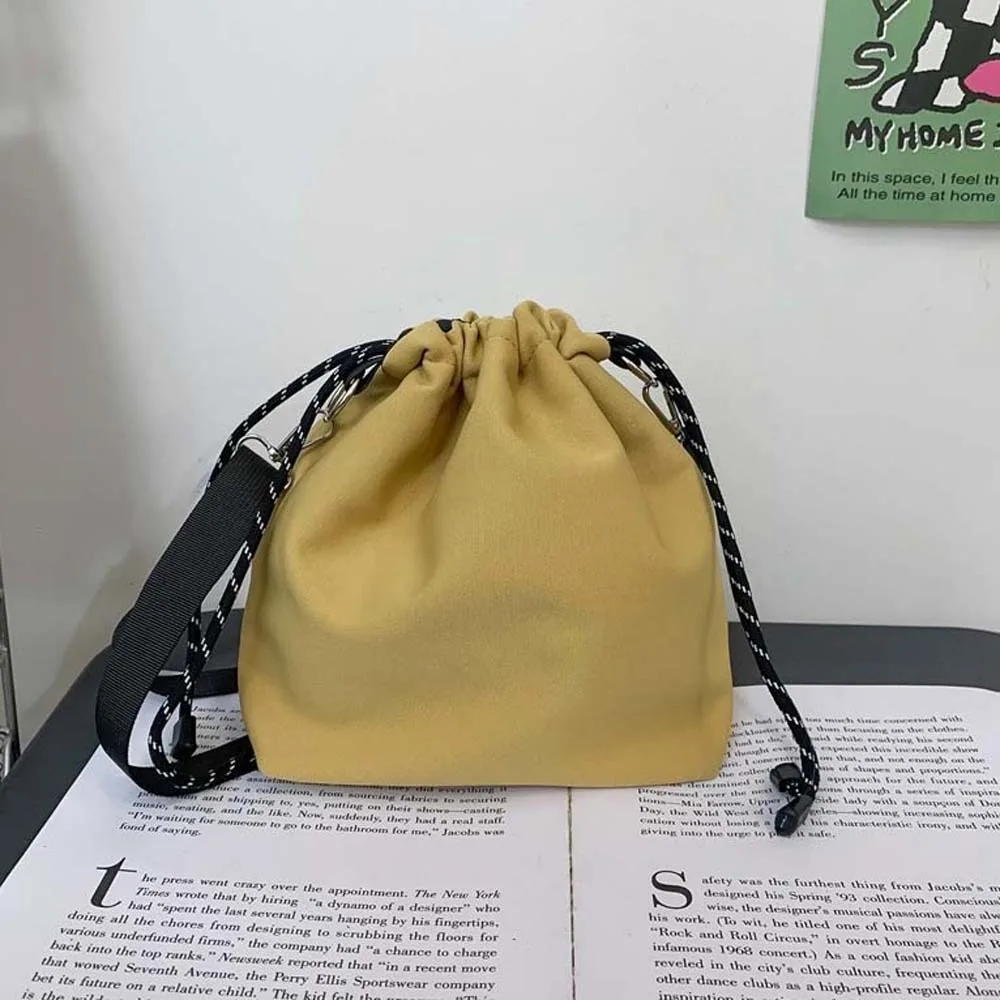 Nylon Drawstring Bucket Bag Storage Casual Korean Style Shoulder Bag Black/White/Yellow Handbag Men Crossbody Bag Men Women