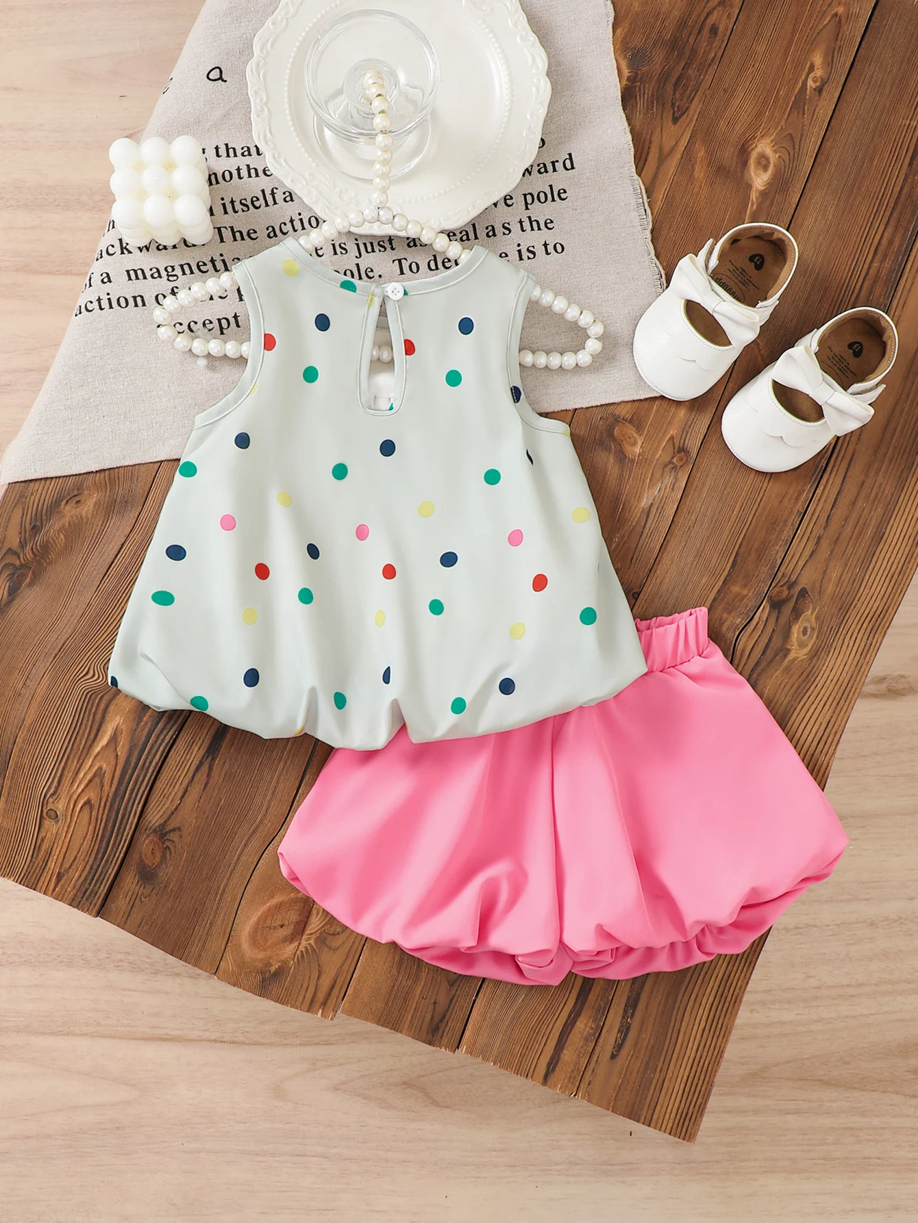 Baby Girl's Colorful Polka Dot Print Sleeveless Bloomer Top with Butterfly Knot And Pink Bloomer Shorts Summer Cute Style Set