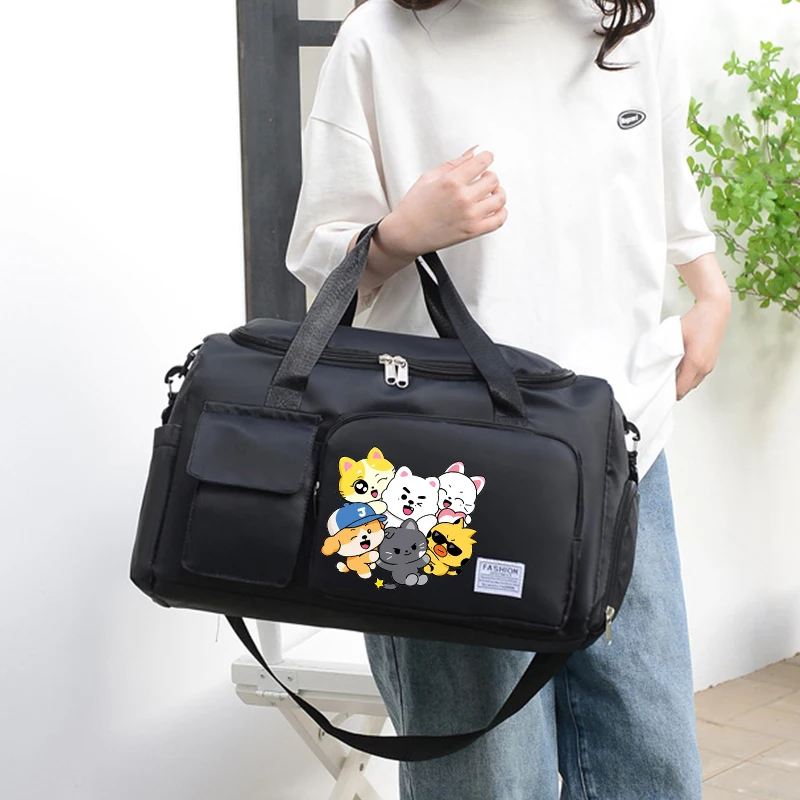 

ENHYPEN Travel Bag KPOP Men's Team Print Shoulder Bags Man Woman Waterproof Gym Sport Bag Fitness Handbag Adult Storage Bag Gift