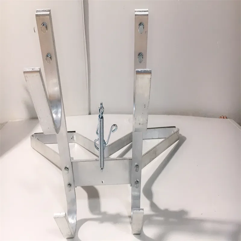 Aluminum Corner Ladder Bracket T Type Hardware Accessories For Utility Pole Mounting Stable Support Industrial Outdoor Use