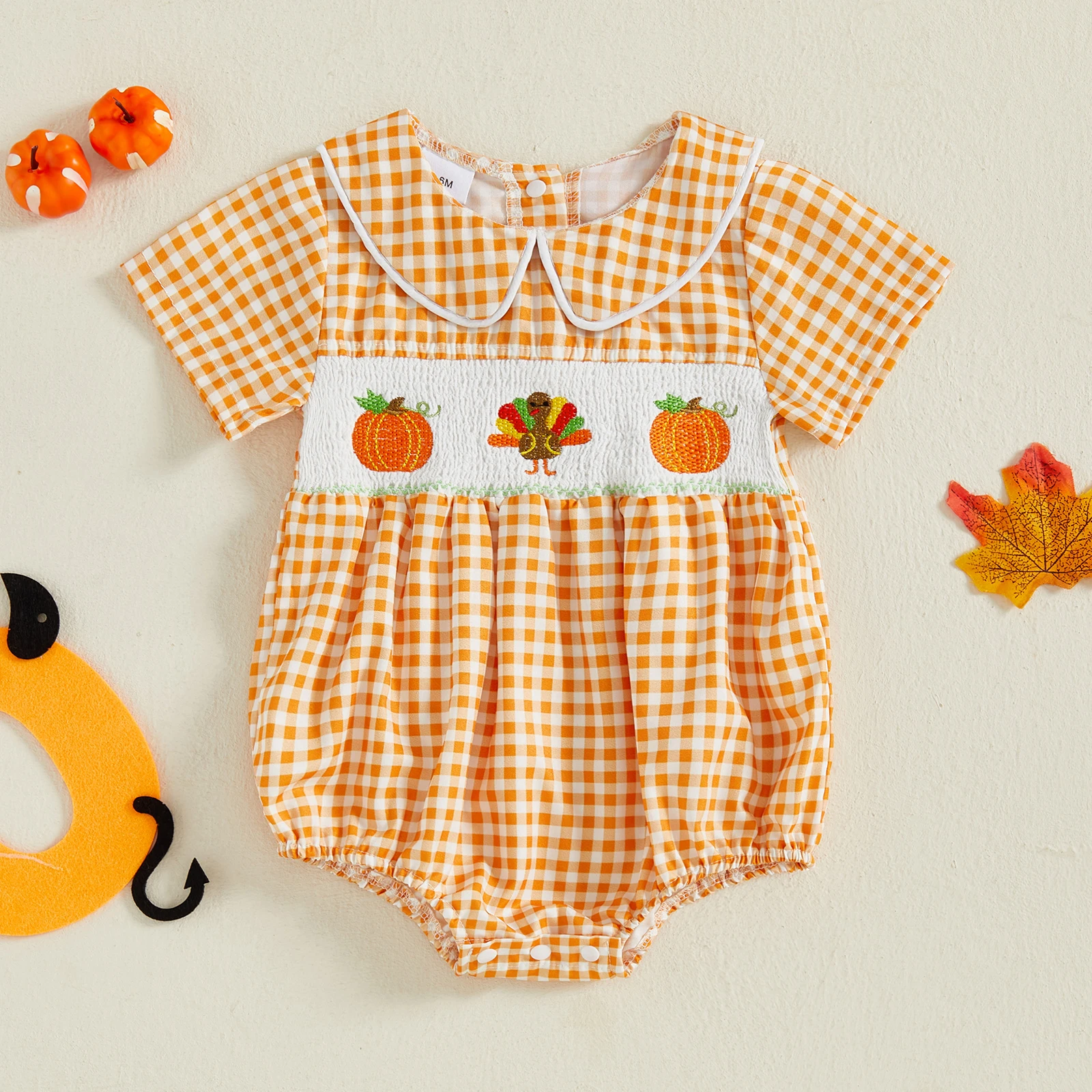 

VISgogo комбинезон на День Благодарения для маленьких девочек, клетчатый комбинезон с принтом тыквы и турецкой вышивкой, комбинезон с кукольным воротником и короткими рукавами