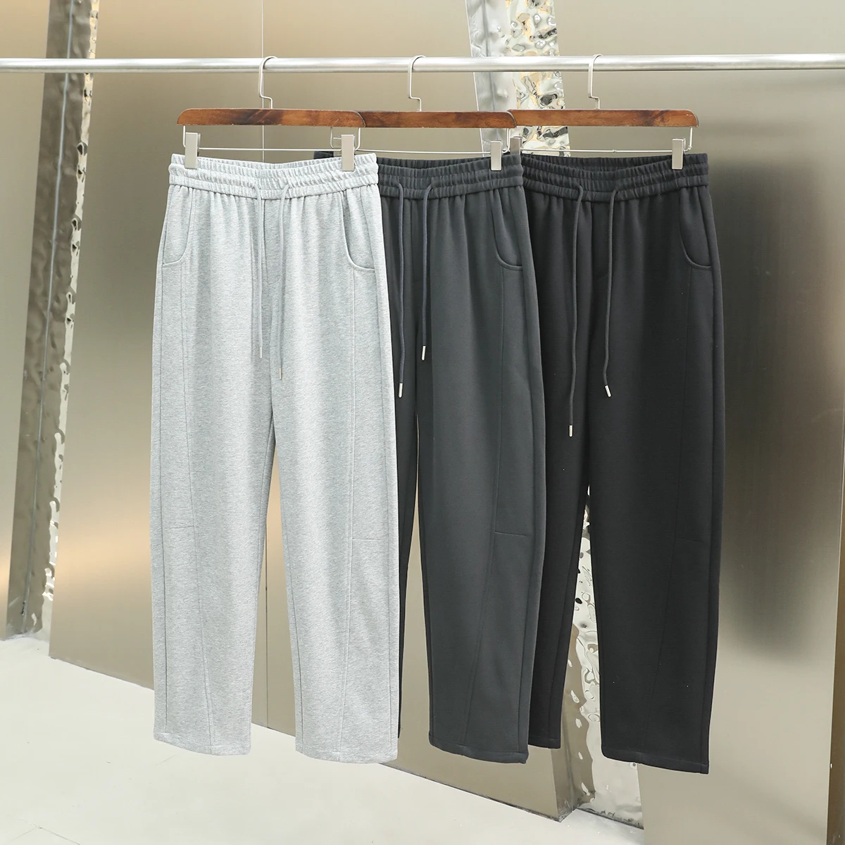 

Удобные для кожи мужские модные спортивные прямые повседневные спортивные брюки, осенние эластичные брюки с высокой эластичностью, устойчивые к сминанию, длинные брюки