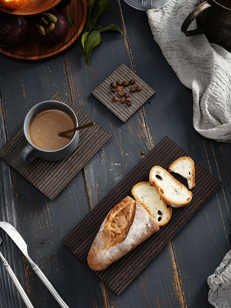 บอร์ดไม้พื้นหลังเก่าอาหารวินเทจอุปกรณ์ประกอบฉากเดสก์ท็อปโทนสีเข้ม