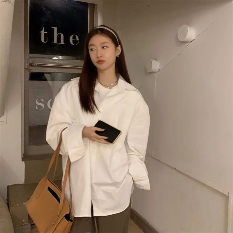 2025 New Office Lady White Shirt Korea Style Button Up Pocket Oversize Shirts Women Versatile Loose Long-Sleeved Blouse Woman