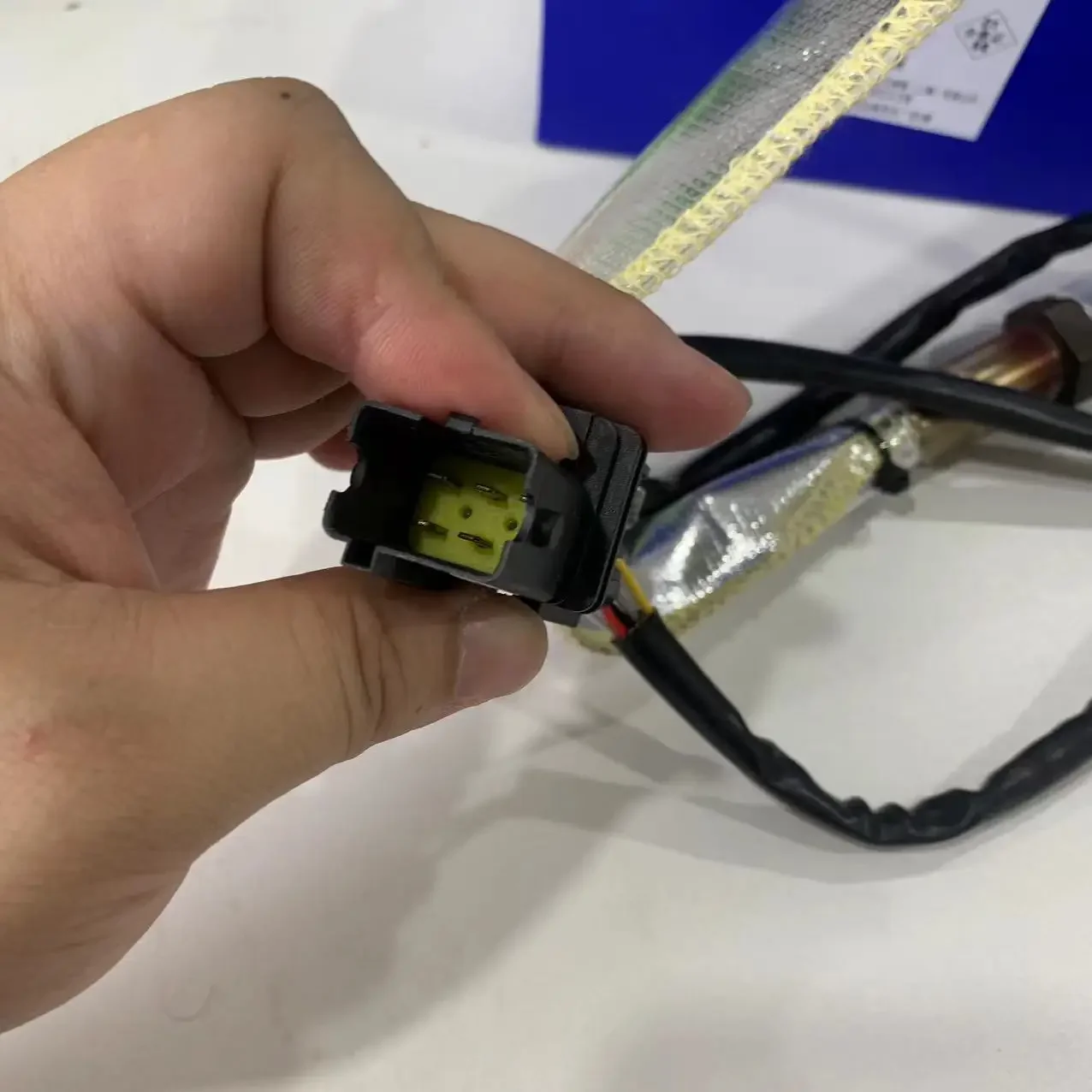 

OEM 0258007137 9487147 Upstream Ox ygen Sensor For S60 S80 V70 XC70 XC90 2.0 2.4 2.5T FREE SHIPPING