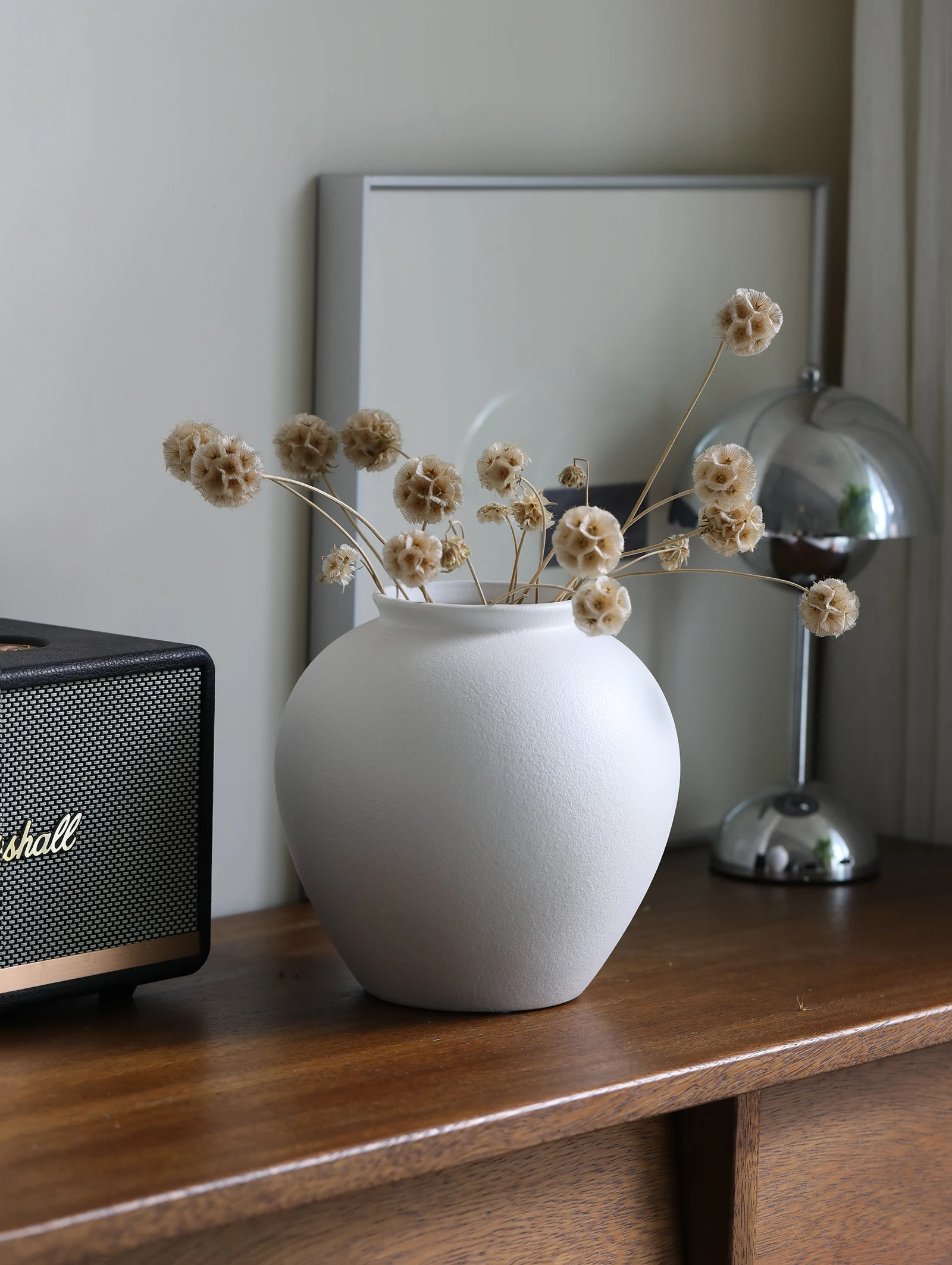 

Large Size Cerc Flower Vase Modern mat Living Room Decorative Item Ikebana Moon Bottle Nordic Luxury Sle