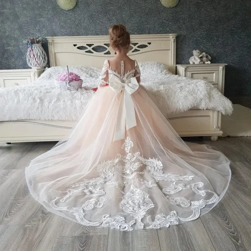 

Champagne color Flower Girl dress tulle appliques long sleeve bow tailing kids Can bespoke formal occasion luxury wedding gown