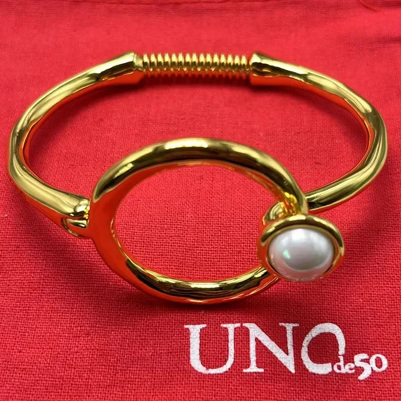 2023 UNOde50 New Spain Hot Selling Creative High Quality Pearl Luxury Women's Bracelet Romantic Jewelry Gift Bag