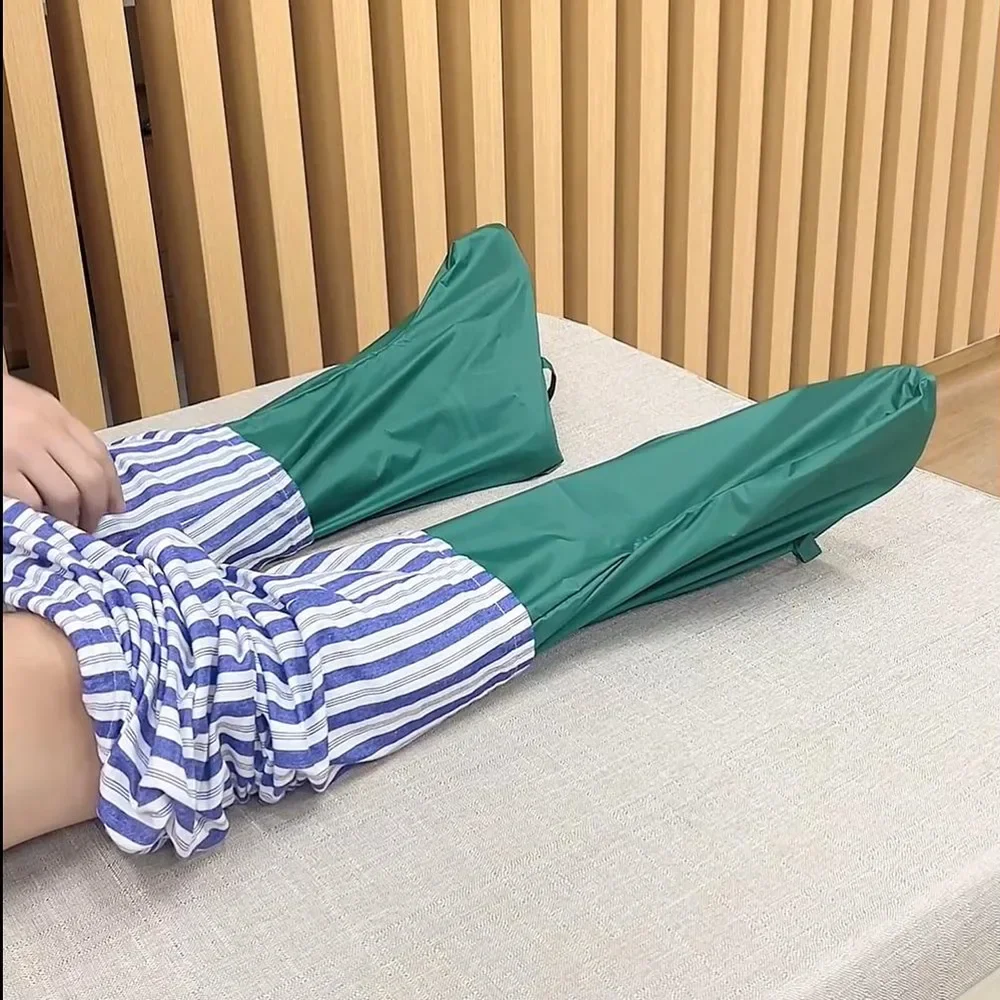 A Pair Bedridden Elderly Patients Wearing Pants Assistive Foot Cover Prevent Bare Foot Wounds Friction Easy to Wear Pants