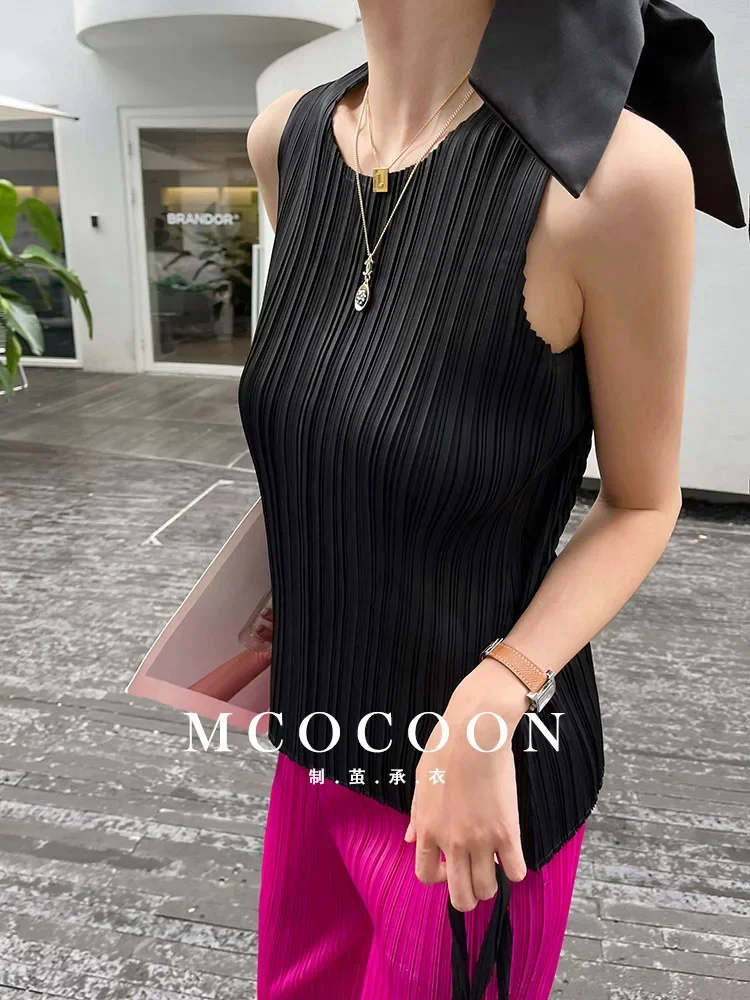 YUDX Miyake Pleated Female Round Neck Tank Top Japanese Casual Temperament Stretch Design Tops Summer Casual Versatile T-Shirt