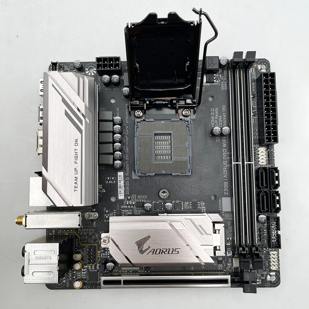 Imagem -05 - Desktop Motherboard para Gigabyte Z390 i Aorus Pro Wifi Lga 1151 Ddr4 32gb Pci-e 3.0 Mini-itx Alta Qualidade Envio Rápido Novo