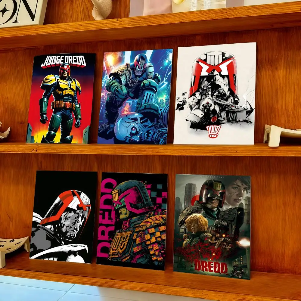 Póster de película Retro clásica J-Judge Dredd, pintura autoadhesiva con impresiones, decoración para el hogar, dormitorio y sala de estar