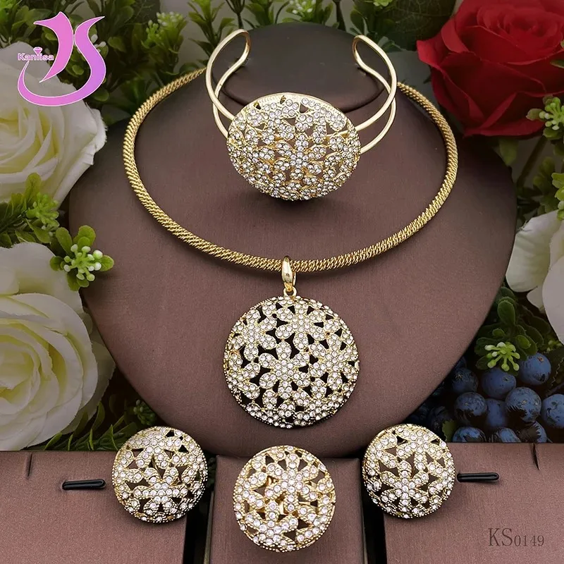 Italian 18K Gold Plated Jewelry Set For Women Classic Design Round Pendant Necklace Earrings Bangle And Ring Wedding Party