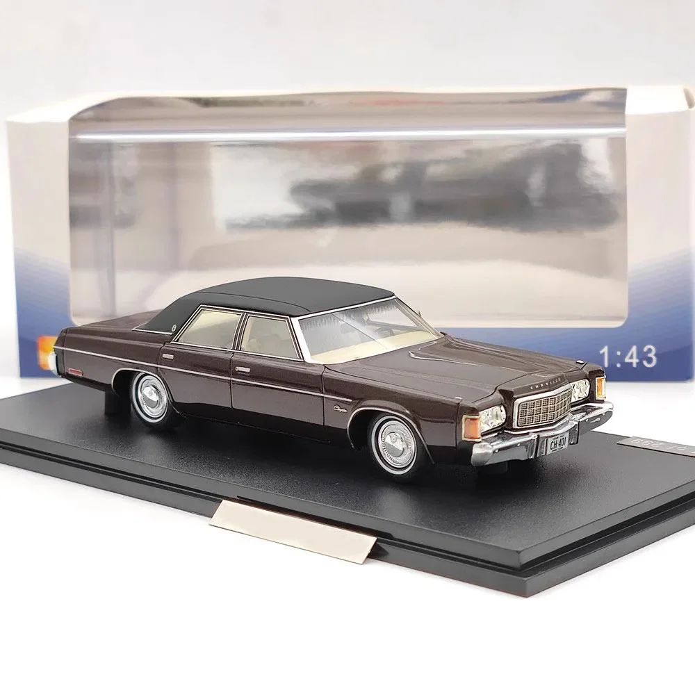 GLM 1/43 Scale Chrysler Newport 1974 Resin Car Model Out of Stock Finished Simulation Collection Vehicle Model Gift Toy