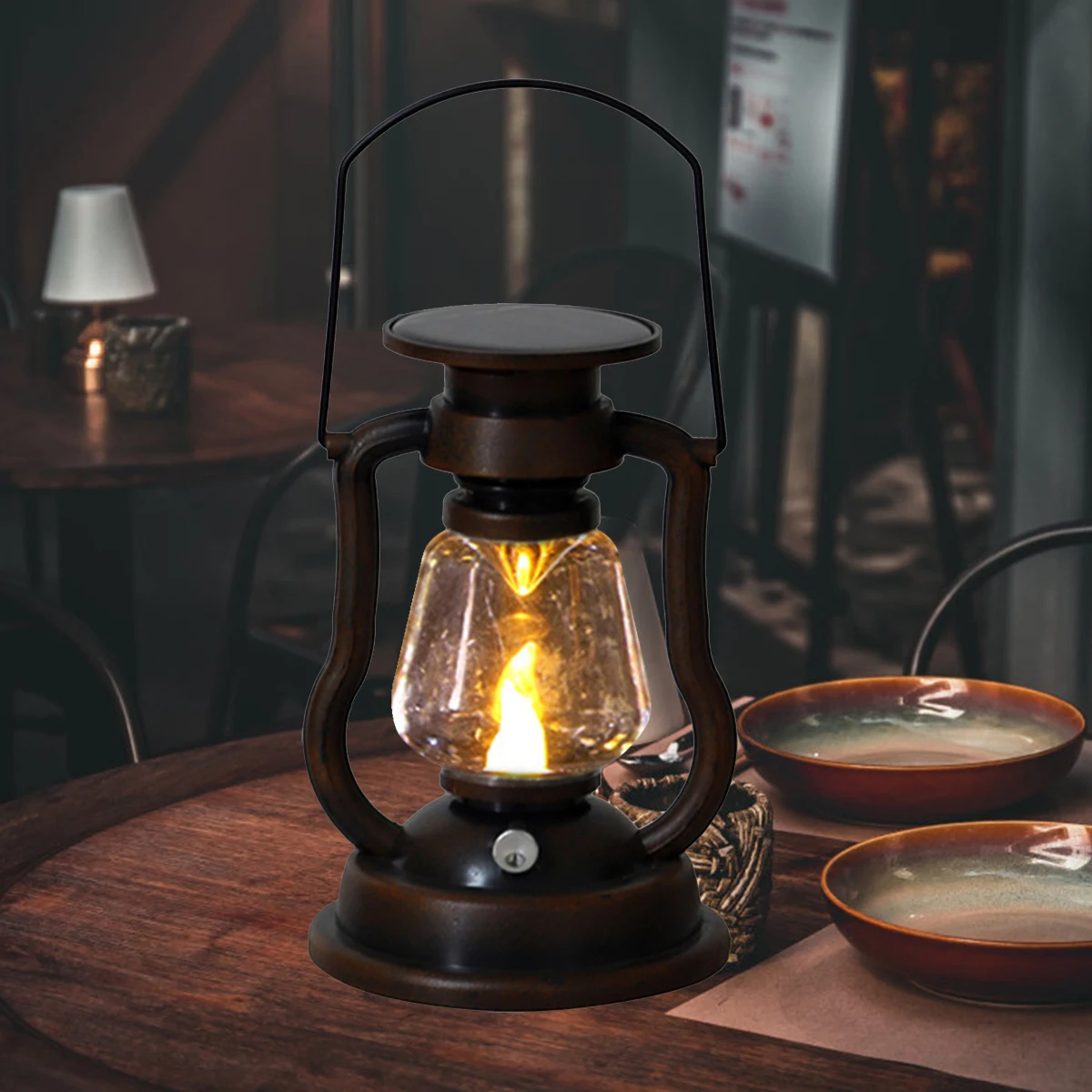 

LED Solar Candle Light Retro Kerosene Lamp Solar Powered Hanging Light Outdoor Portable Lantern Light Courtyard Garden Decor