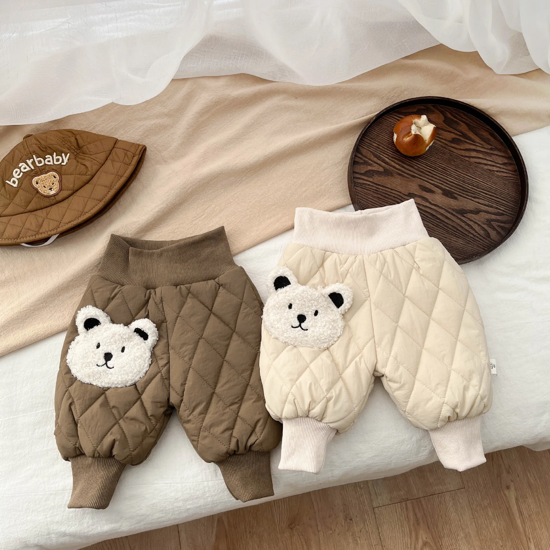 

Jenny&Dave Winter cotton thickened casual cotton pants for both male and female babies, integrated plush insulation for infants