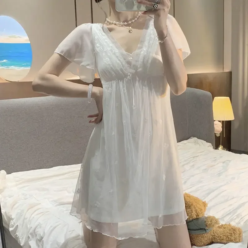 Spitze sexy Nachtwäsche Frauen süße Prinzessin Stil Nacht kleid Frauen bestickte Mesh Nachtwäsche koreanische Mode V-Ausschnitt nach Hause Nachthemd