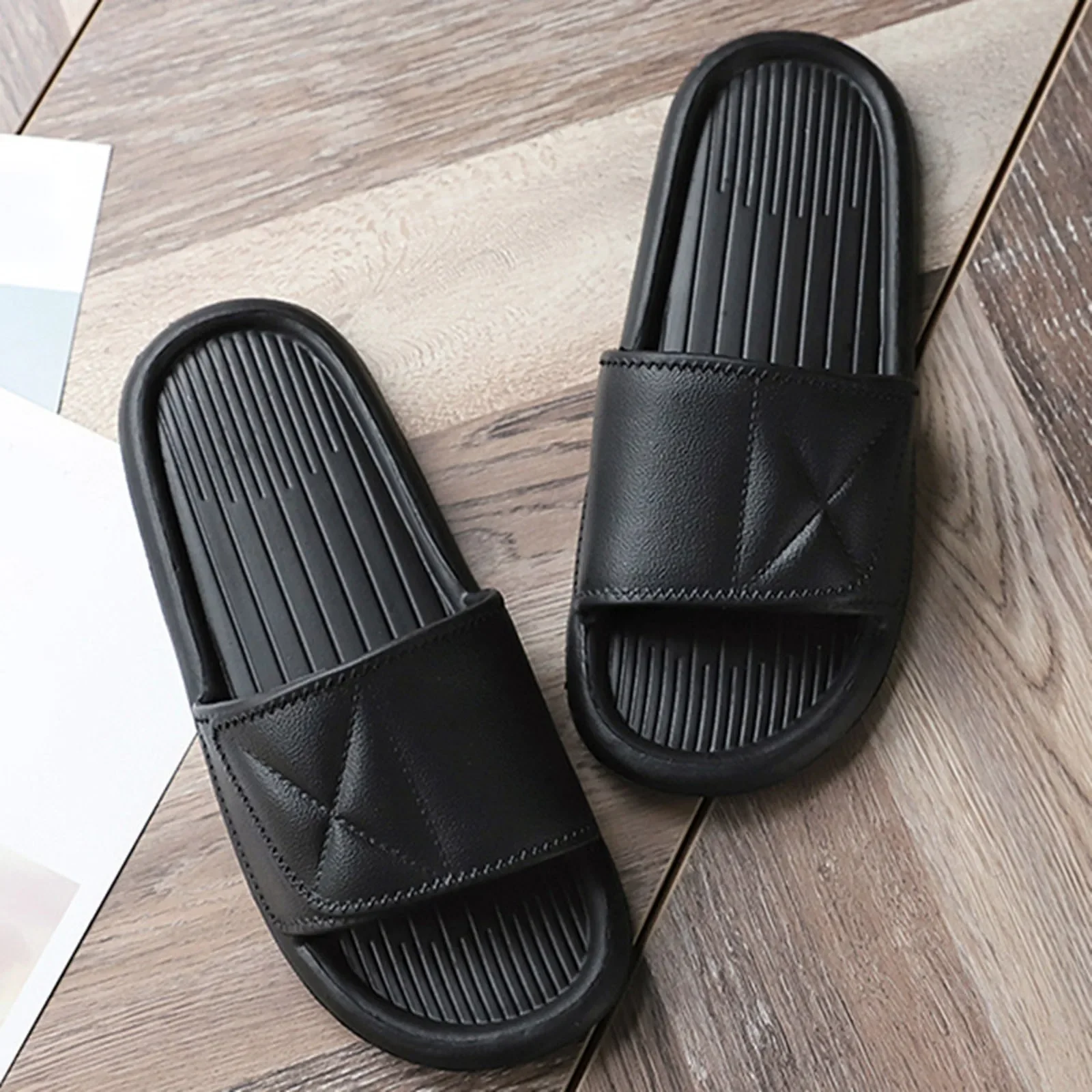 

Men's Indoor Non-slip Slippers Couple Home Slides EVA Soft Sole Light Weight Summer New Lovers Leisure Shower Shoes