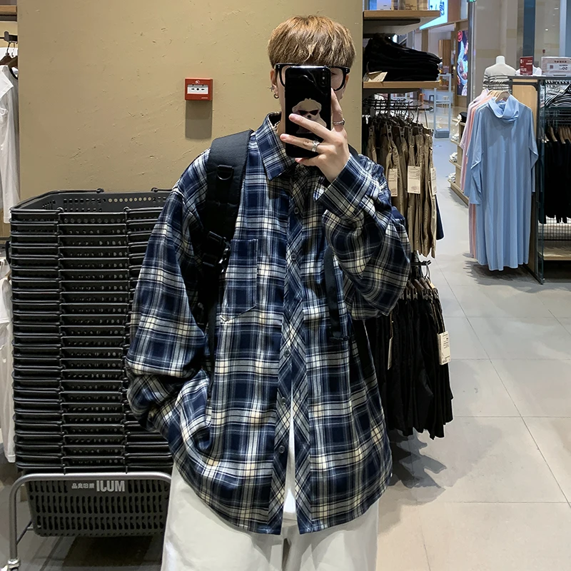 

Свободная рубашка в клетку с длинными рукавами для мужчин, повседневная тонкая верхняя одежда, осенняя модная брендовая универсальная модель для подростков и молодежи, летняя, не требует глажки.