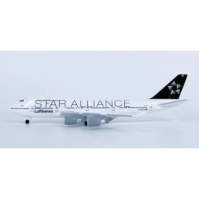 Diecast Scale 1/600 Lufthansa B747-400 D-ABTH Aircraft Model Simulation ...