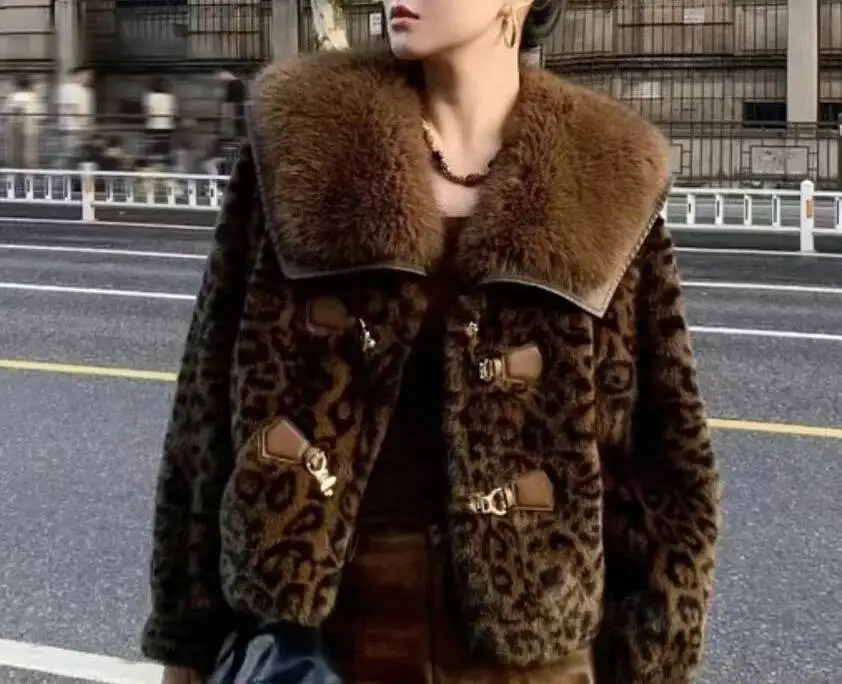2026년 유행하는 밍크 신상 짧고 두꺼운 원피스 레오파드 프린트 코트 퍼 재킷